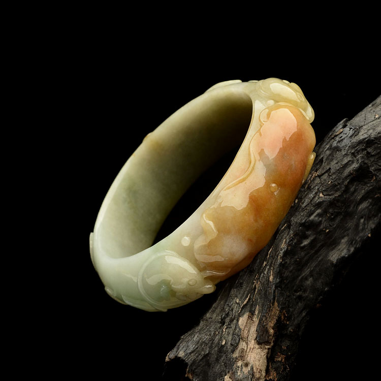 糯冰种红黄翡年年有余雕花手镯(57.5mm)