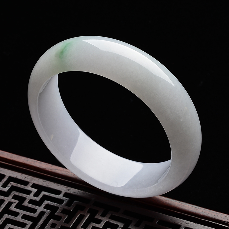 糯冰种淡春带彩手镯(57.8mm)