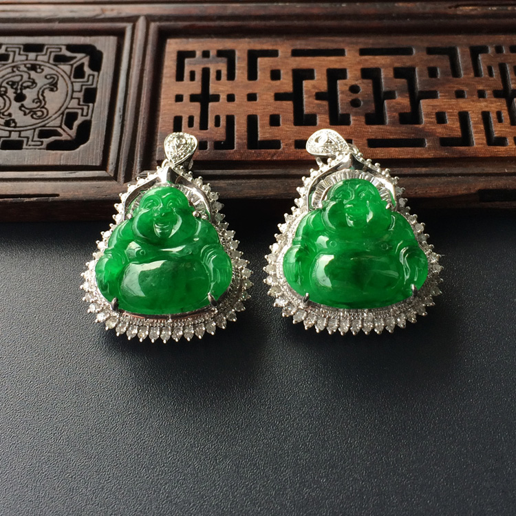 (超值推荐)冰种阳绿镶白金钻石玉佛胸坠(一对)
