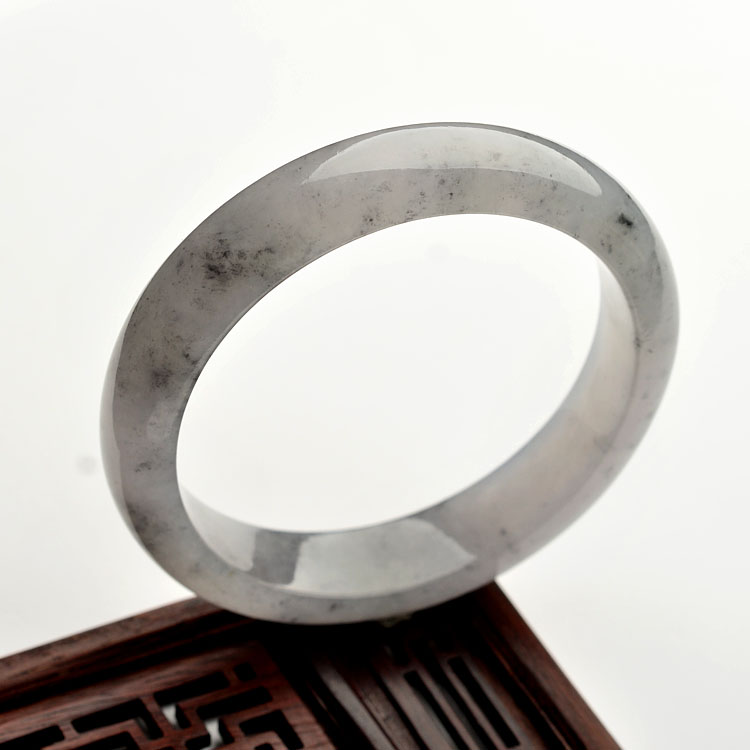 (超值推荐)乌鸡种水墨色手镯(58.8mm)