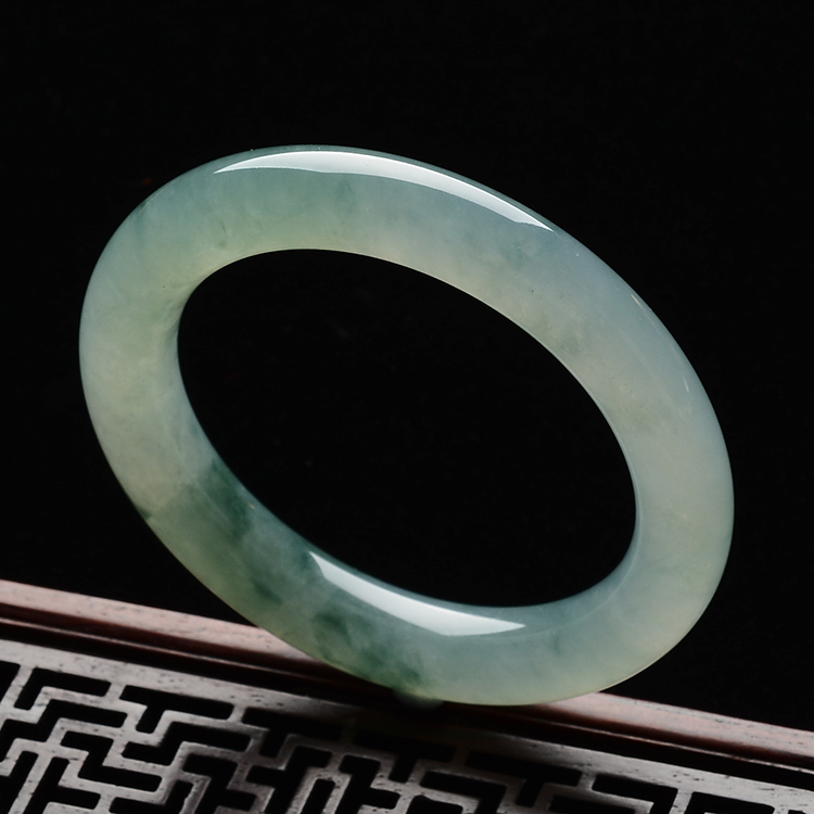 糯冰种晴水飘花圆条手镯(56mm)