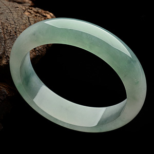 糯冰种晴水手镯（58.6mm）