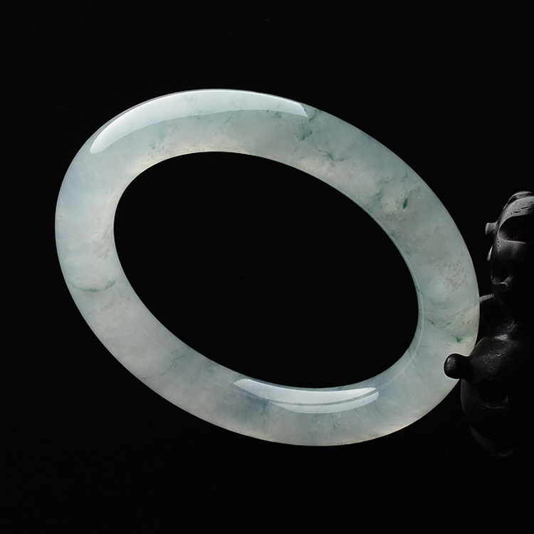 (超值推荐)糯冰种飘花圆条手镯(56.6mm)