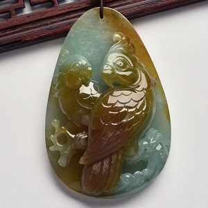 冰种褐黄翡大展宏图挂件