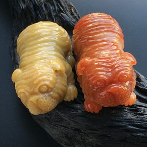 糯冰种黄翡/红黄翡沙皮狗挂件(一对)