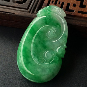 (超值推荐)糯冰种翠色如意挂件