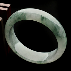 糯冰种飘花手镯(57.5mm)