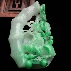 糯冰种翠色节节高挂件