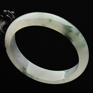 糯冰种飘花手镯（58.5mm）