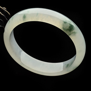 糯冰种飘花手镯（58.5mm）