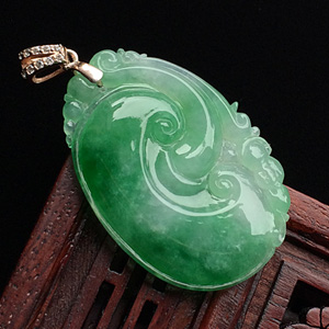 糯冰种翠色如意挂件