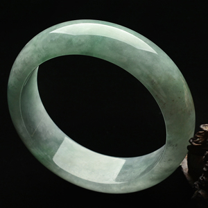 糯冰种晴水手镯(55.1mm)