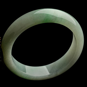 糯冰种晴水手镯(58.3mm)