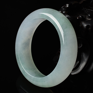 糯冰种飘花手镯(57mm)