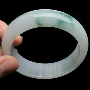 糯冰种飘花手镯(58.5mm)