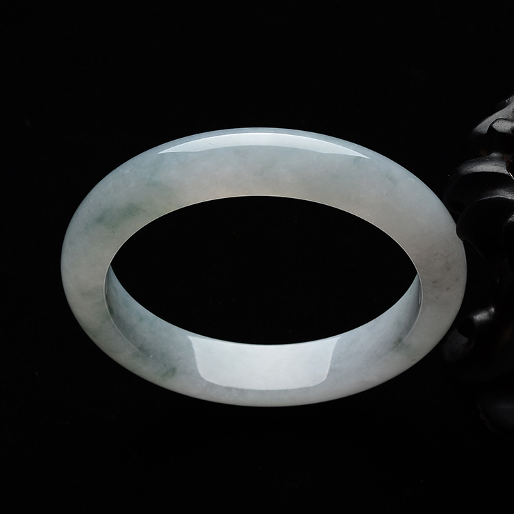 糯冰种飘花手镯（57.6mm）