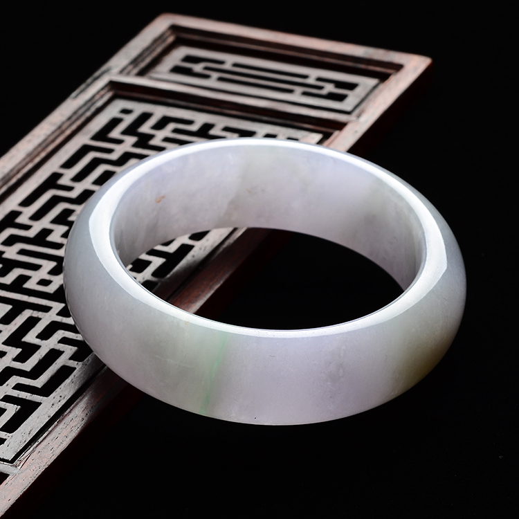 糯冰种淡三彩手镯(51mm)
