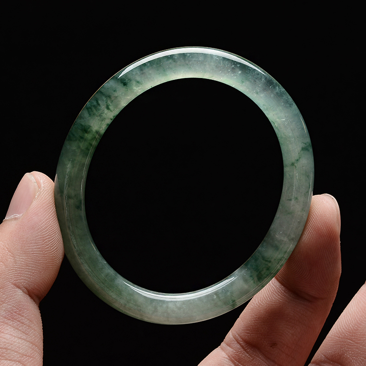 (超值推荐)冰种晴水飘花贵妃镯（53.8mm-47.3mm）