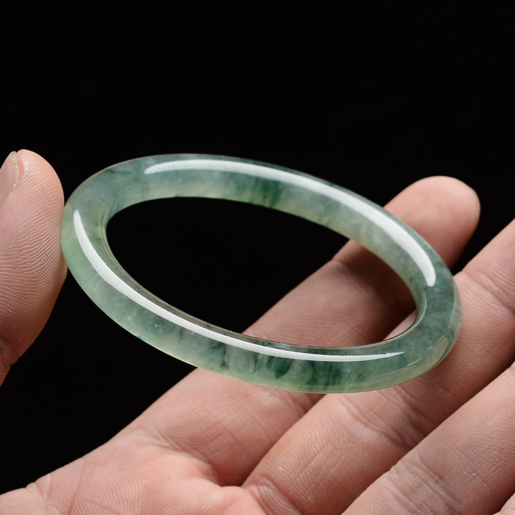 (超值推荐)冰种晴水飘花贵妃镯（53.8mm-47.3mm）