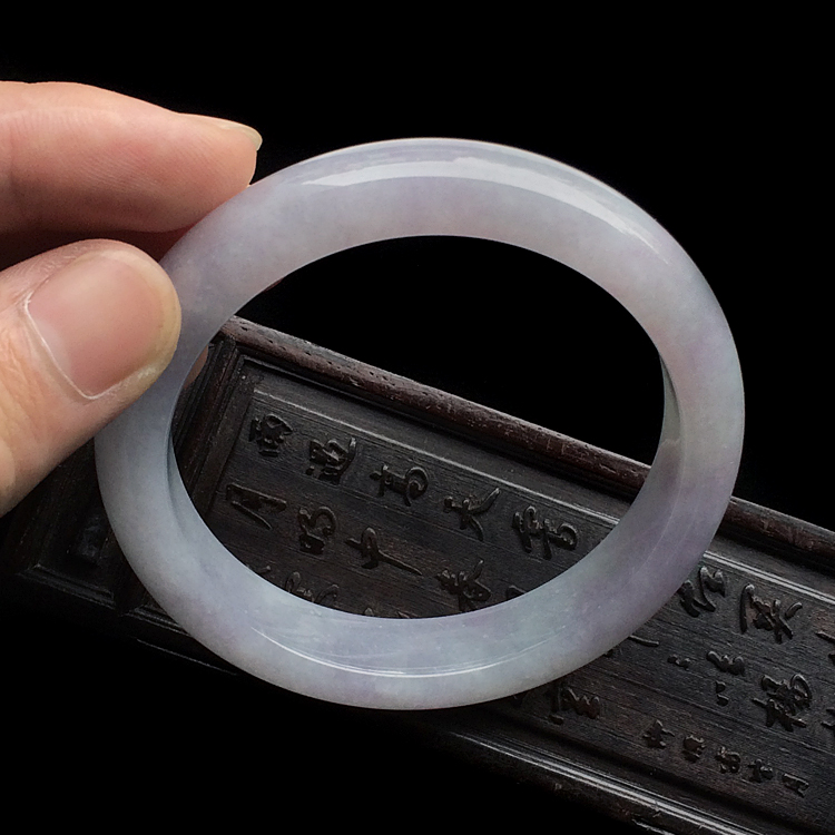 糯冰种紫罗兰手镯（58mm）