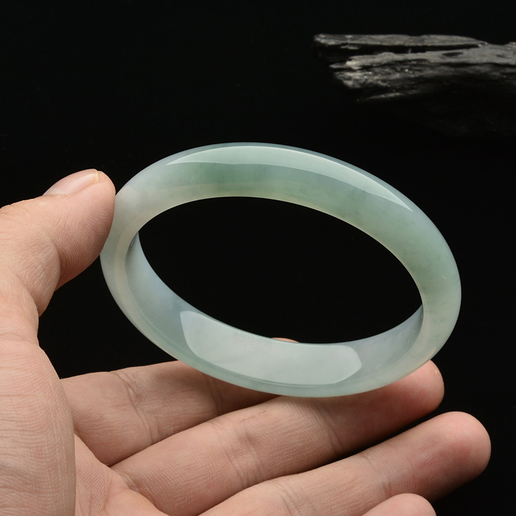 糯冰种晴水手镯(56.3mm)