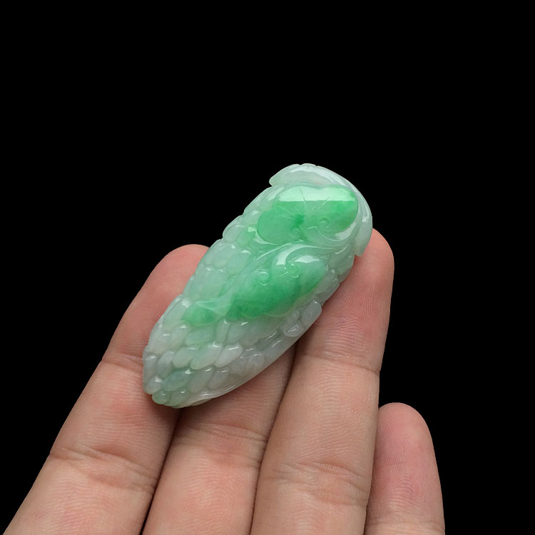 糯冰种飘翠苦尽甘来挂件
