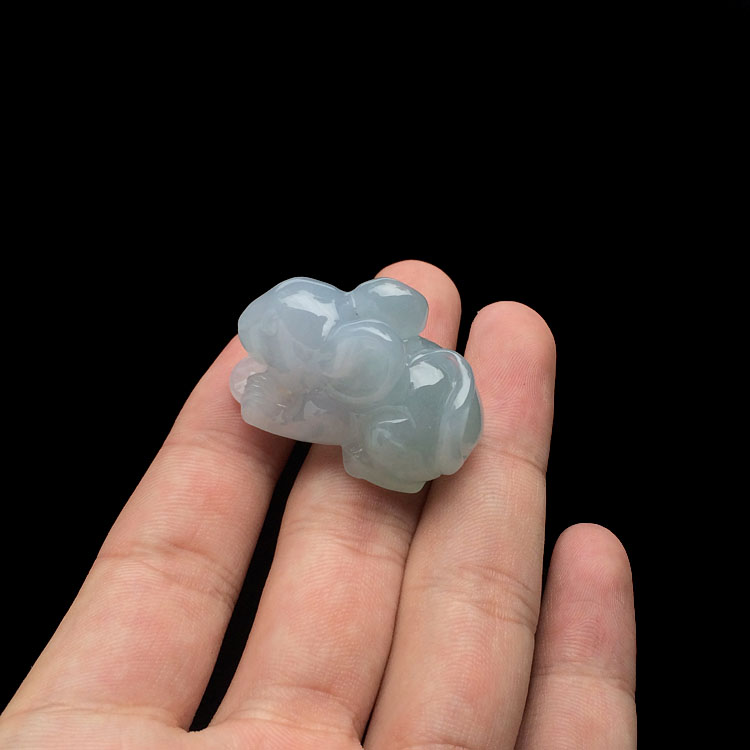 (超值推荐)糯冰种晴水玉鼠挂件