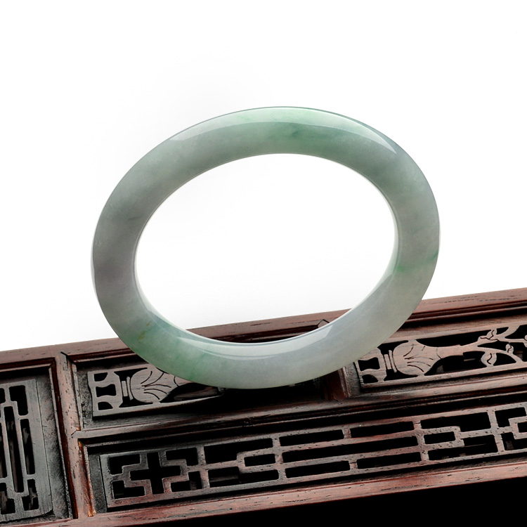 (超值推荐)糯冰种飘花圆条手镯(57.5mm)