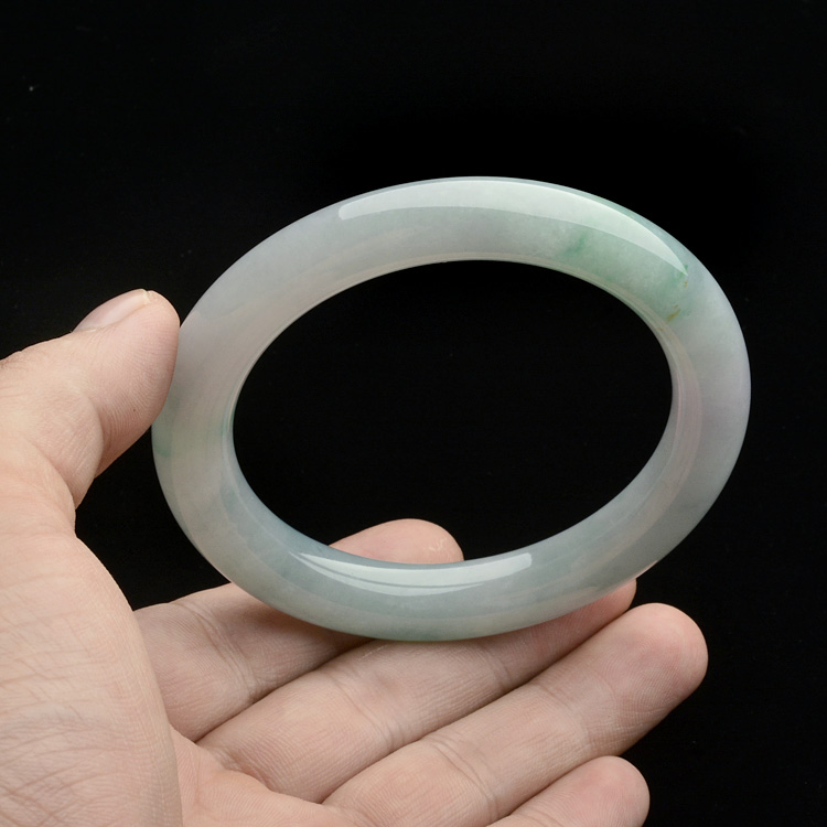 (超值推荐)糯冰种飘花圆条手镯(57.5mm)