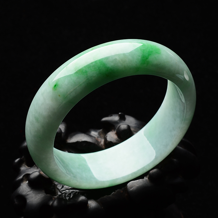 糯冰种晴水飘翠手镯(56.7mm)