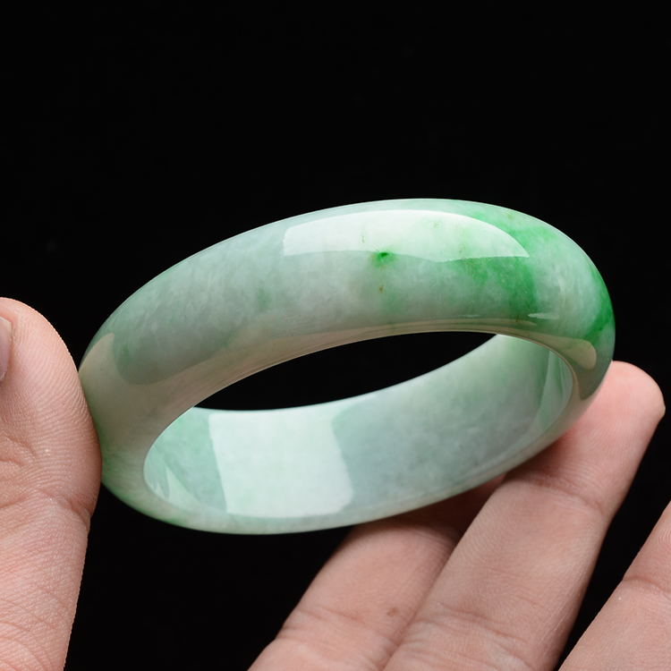 糯冰种晴水飘翠手镯(56.7mm)