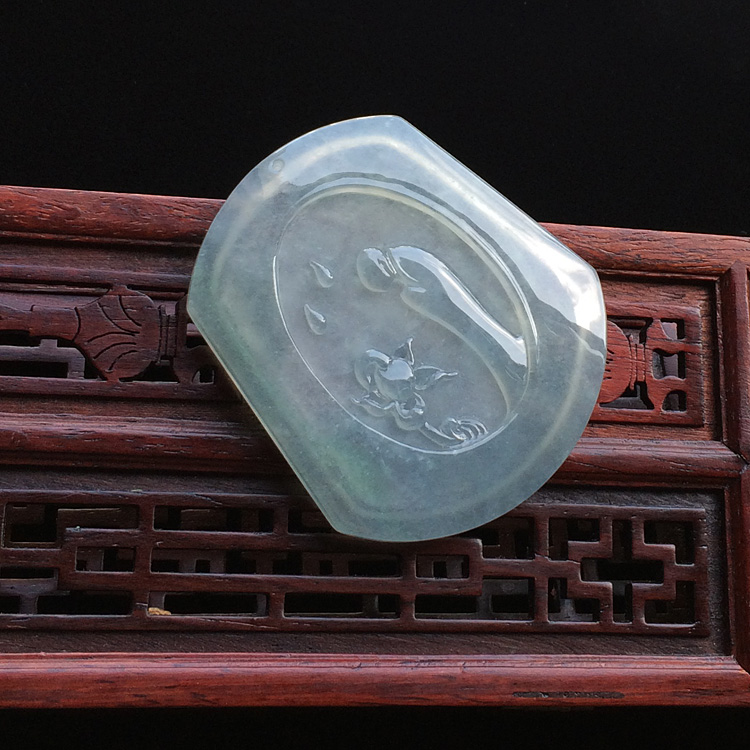 冰种晴水莲悟挂件