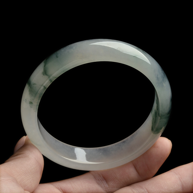 (超值推荐)糯冰种飘花手镯(60.1mm)