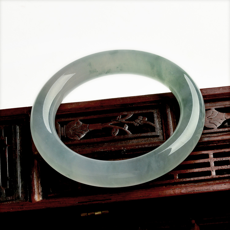 (超值推荐)冰种晴水圆条手镯(55.1mm)