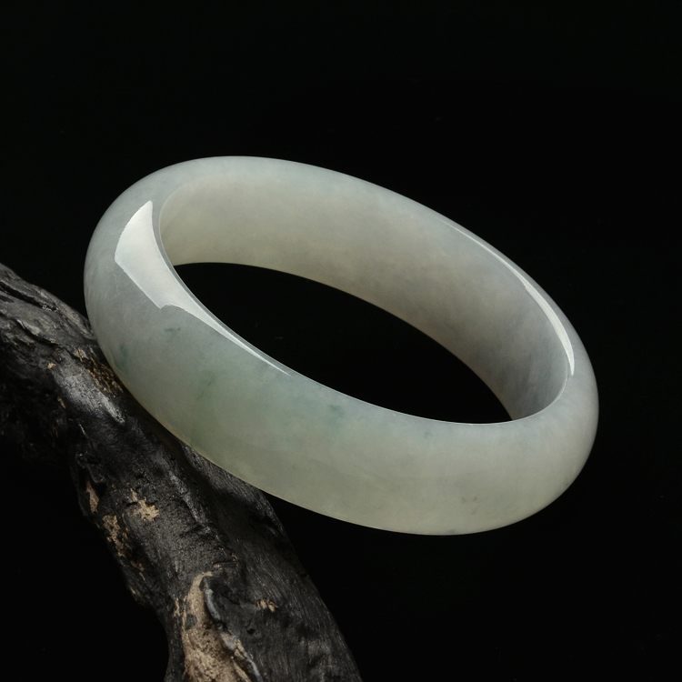 糯冰种淡晴水飘花手镯(60.4mm)
