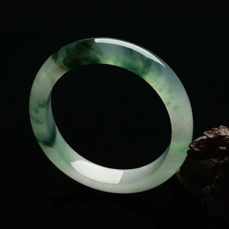 （超值推荐）冰种飘花贵妃手镯（55.7mm-46.9mm)
