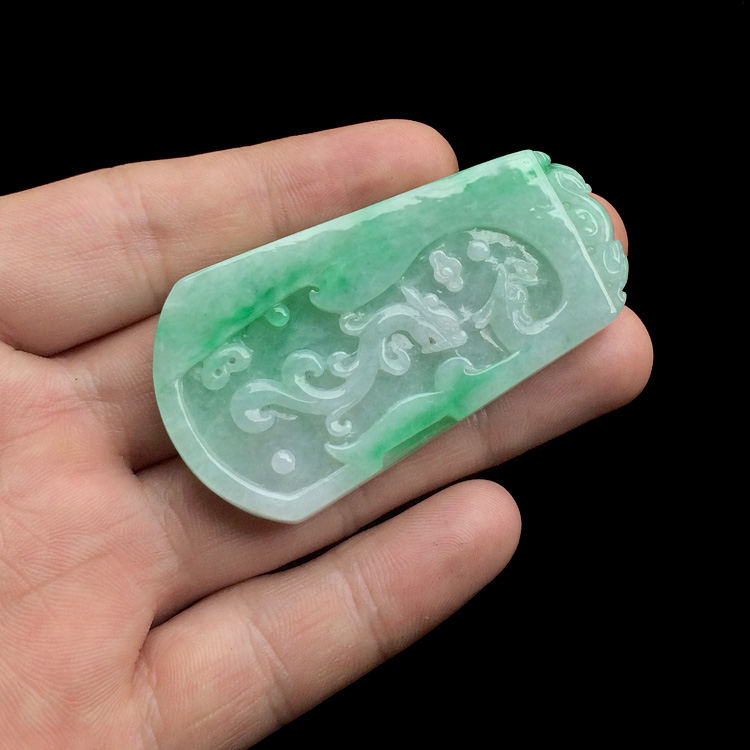 糯冰种飘翠龙凤呈祥挂件