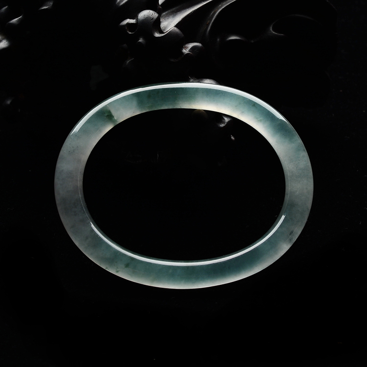 (超值推荐)冰种飘花圆条贵妃镯(51.5mm-42mm)