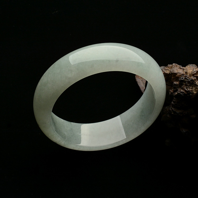 (超值推荐)糯冰种飘花手镯(55.4mm)