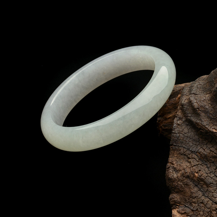 糯冰种晴水手镯(55.1mm)