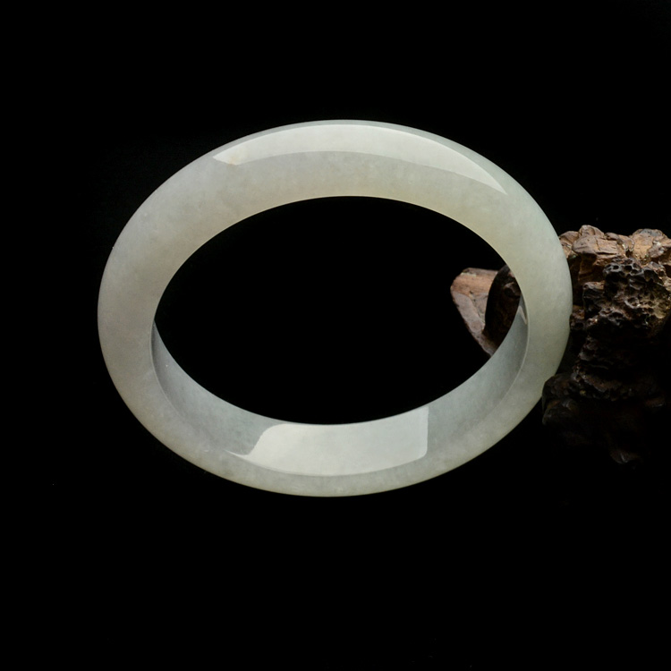 糯冰种晴水手镯(55.1mm)