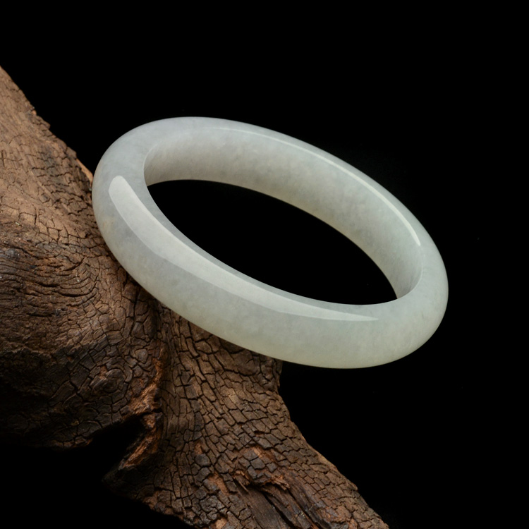 糯冰种晴水手镯(55.1mm)