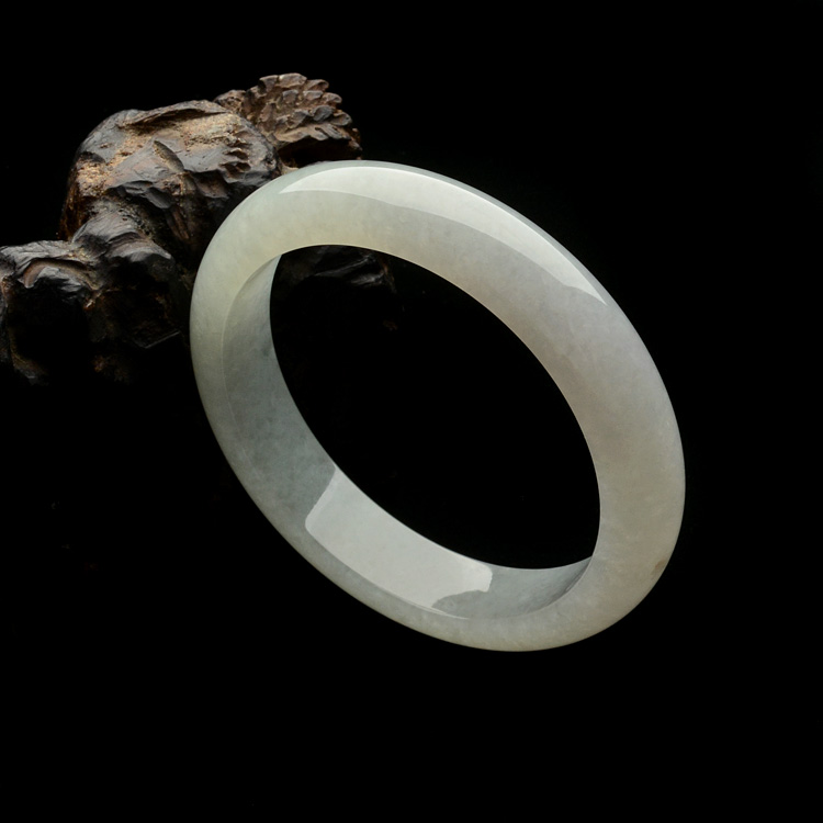 糯冰种晴水手镯(55.1mm)