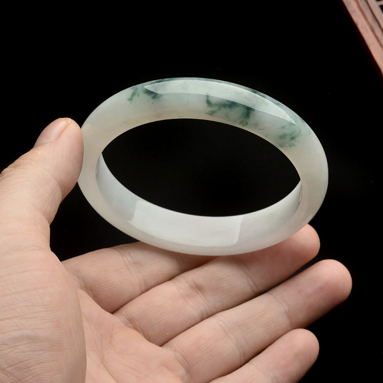 糯冰种飘花手镯(60.5mm)