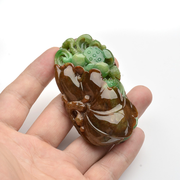 (超值推荐)糯冰种黄加绿年年有余挂件