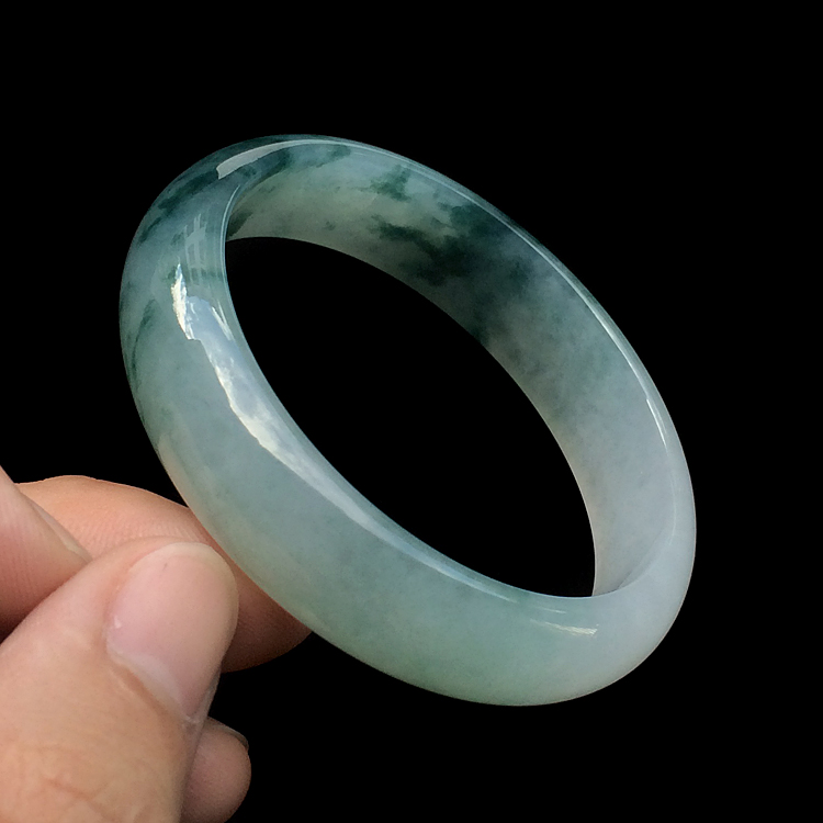 (超值推荐)冰种飘花手镯(56mm)