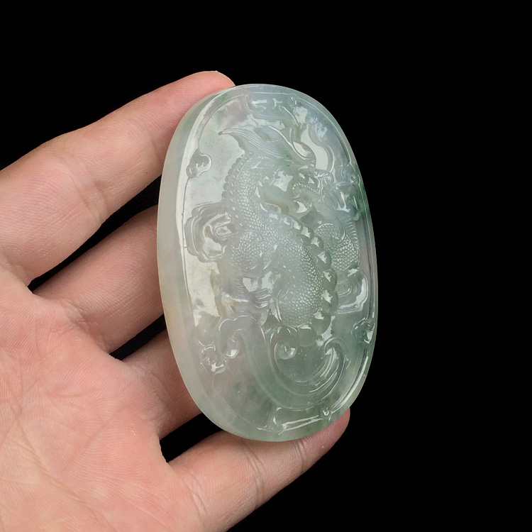 冰种飘花龙牌挂件