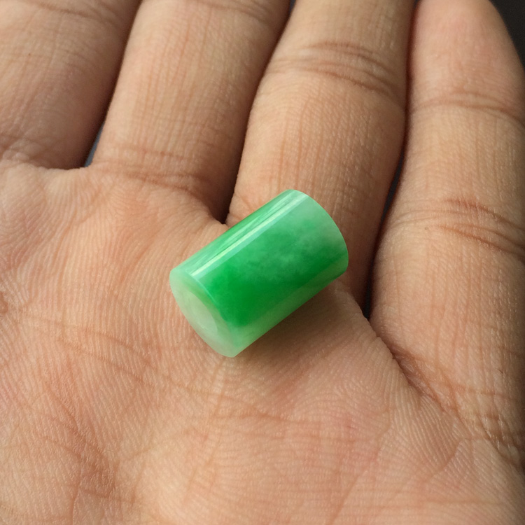 (超值推荐)糯冰种飘翠路路通挂件