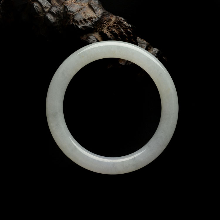 (超值推荐)糯冰种晴水圆条手镯(55mm)