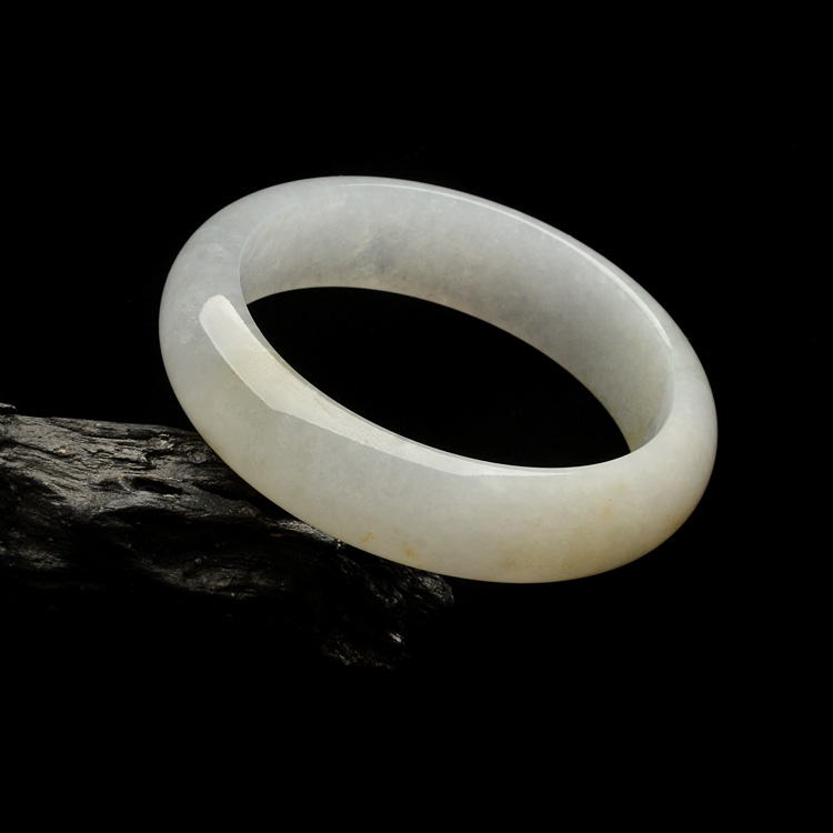 糯冰种淡黄翡手镯(56.9mm)